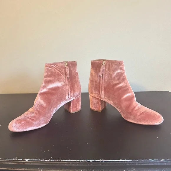 Aquazzura So Me Light Pink Velvet Ankle Boot Size 9 Bootie Heels 2 Inch Pastel - Picture 5 of 11